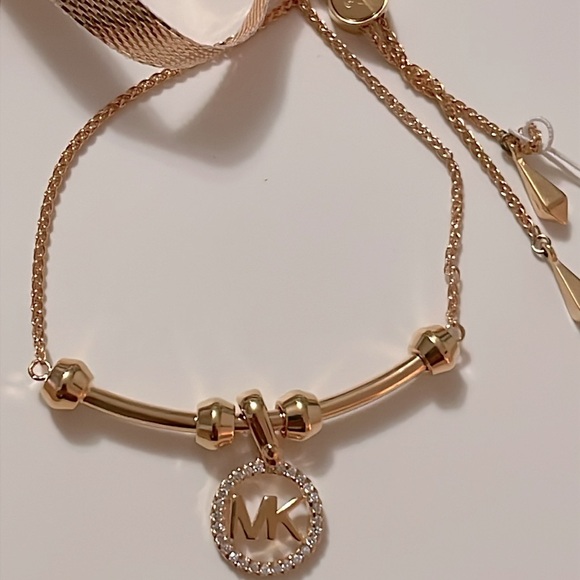 ⚜️?MICHAEL KORS Rose Gold Rhinestone Round Gorgeous Logo Slider Bracelet?⚜️ main image 6